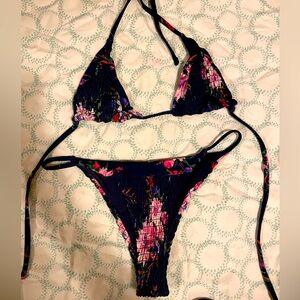 Agua bendita ruched floral bikini